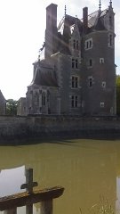chateau-du-moulin-lassay-sur-croisne-02-05-2016-07