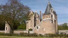 chateau-du-moulin-lassay-sur-croisne-02-05-2016-09