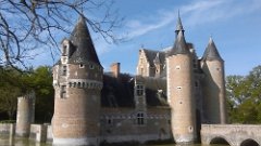 chateau-du-moulin-lassay-sur-croisne-02-05-2016-15